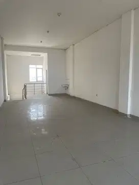 Ruko sukamenak  Jalan raya cibaduyut tembus kopo Strategis di Bandung