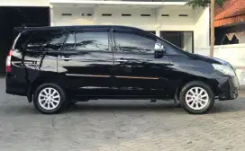 Toyota Kijang Innova 2015 Bensin