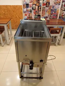 Kompor Deep Fryer Besar skala industri 22L