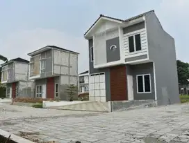 Rumah di Bogor 2 Lantai  Dekat Stasiun Cilebut Model Jepang