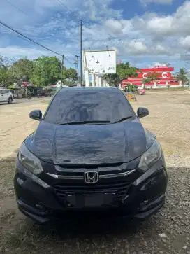 HR-V E CVT 2015 metik