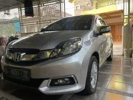 Mobilio E 2014 ISTIMEWA