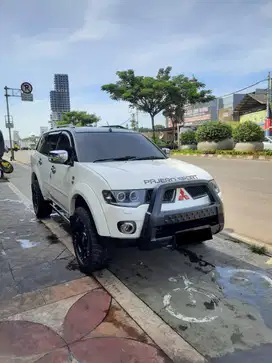 Mitsubishi Pajero Dakar AT 2012