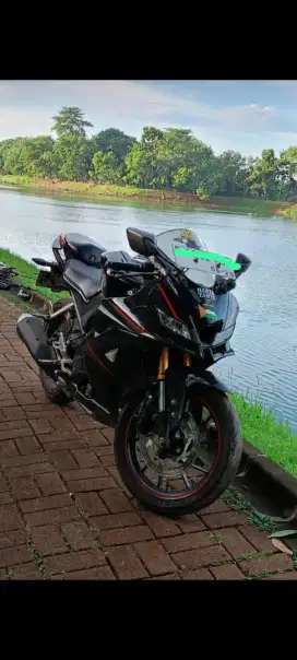 Yamaha R15 v3 2018