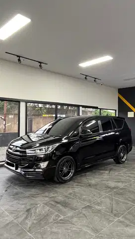 Toyota Kijang Innova reborn V 2017 Diesel AT