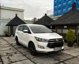 TOYOTA Innova VENTURER 2.4 AT DIESEL 2018 DP 59.9 jt only