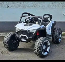 MOBIL AKI ANAK REMOTE JUMBO BAN KARET