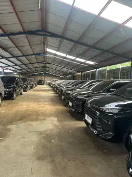 Sewa mobil Surabaya