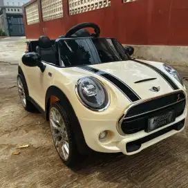 MOBIL REMOTE AKI MINICOOPER