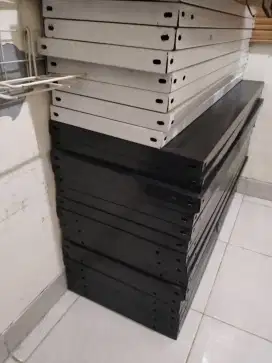 Jual rak besi siku ukuran 30 sesuai foto isi 4/5 ambalan bisa reguest