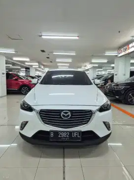 Mazda cx3 2017 putih tgn 1 pribadi km 17rb record mazda