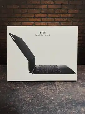 Magic Keyboard ipad Pro M4 11 inch Ex iBox lengkap