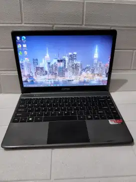 Laptop Zyrex ASXU019 A9-9400 Ram 8/128gb. Siap Pakai .