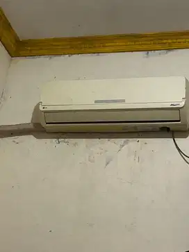 Elektronik Ac LG bekas