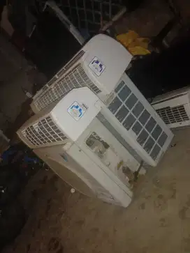 AC BEKAS DAIKIN 1.5 PK dan 2 PK unit aja