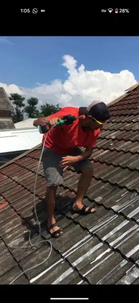 Tukang bangunan