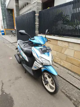 Bissmillah dijual motor Honda Vario karbu 2012 istimewa