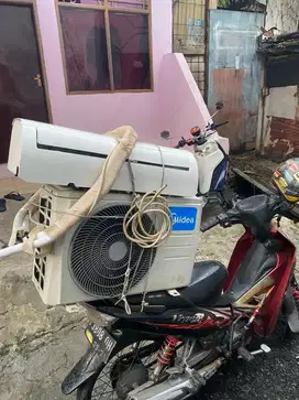 MEMBELI AC BEKAS YG SUDAH TAK TERPAKAI