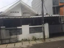 Jual Rumah  Grinting Panglima Polim  Dekat Pusat Bisnis Kebayoran Jaka