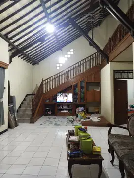 Rumah Mainroad Jalan Nasional Cicalengka dijual cepat dan negotible