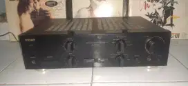 Amplifieer TEAC A-X1030