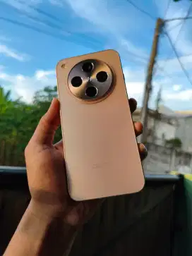 Oppo Find X8 Ram 16 GB / 512GB Shell Pink  Fullset Original