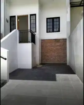 Rumah Baru Renov Cibinong SHM luqs 100m Bogor