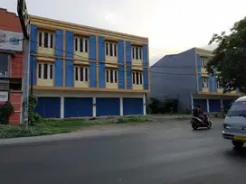 Dijual Ruko 3 Lantai LB 67 Raya Cangkir Driyorejo Gresik
