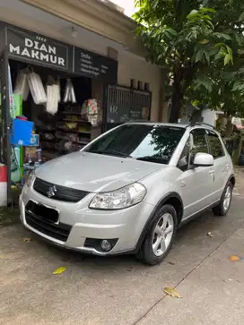 Suzuki SX4 2009 Bensin