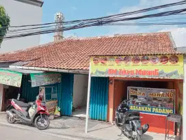 Disewakan kios lokasi strategis