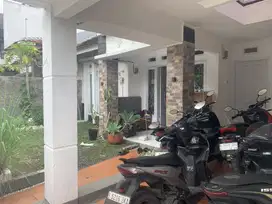 Dijual rumah di komplek permata buah batu depan kampus Telkom