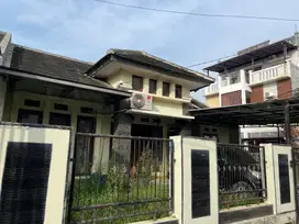 Dijual rumah di komplek Permata buah batu depan kampus Telkom