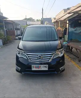Nissan Serena HWS Des 2015 Hitam Pribadi Ganjil
