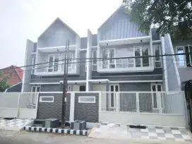Manyar - Bisa KPR‼️Jual Rumah Baru Dekat Galaxy Mall,ITS