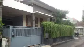 Dijual Rumah Turangga Buah Batu Batununggal BKR Kota Bandung Dekat TSM