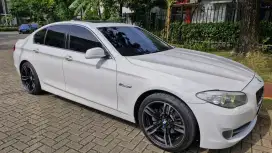 BMW_F10_528i_2013