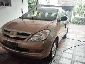 Innova 2.5G MT Diesel 2005