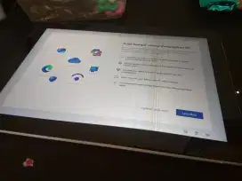DIJUAL Tablet PC Microsoft Surface Gen.1 MINUS Baterai Kembung
