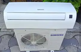 Jual ac samsung R 410lowatt 1/2 pk 360 watt kondisi 95% ori semua