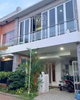 DIJUAL RUMAH HOEK SEMI FURNISH DI KELAPA DUA KAB.TANGERANG