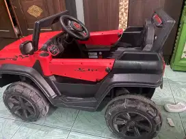 Mobil aki segala macam merk servis bisa di tempat