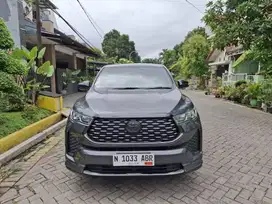 Toyota Innova zenic 2.0 V matic 2022
