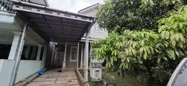 Dijual Rumah 2 Lantai Sedang Renovasi Di Cluster Depan Kota Wisata!