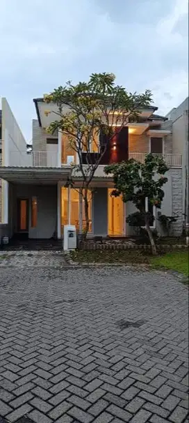 Dijual dan Disewa Rumah Royal Residence Minimalis Semi Furnish
