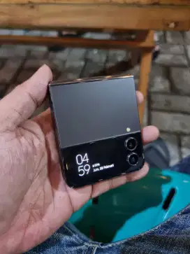 Samsung z flip 4 ram 8/256 resmi sein