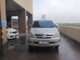 Toyota Kijang Innova V 2.0 A/T 2005
