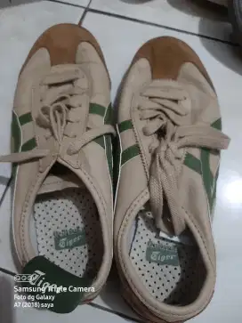 Sepatu Onitsuka Tiger