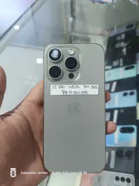 iPhone 15pro BH94%