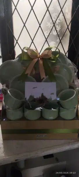 Jual parcel gelas satu set