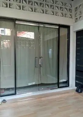 SEWA RUANG USAHA BLOK A  KEBAYORAN BARU JAKARTA SELATAN